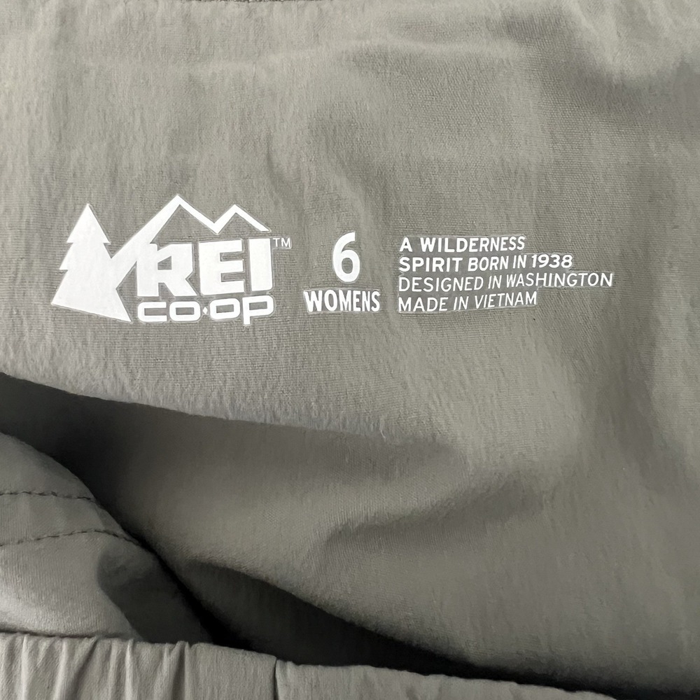REI Co-op Savanna Trail Pants Women's Size 6 Khaki Hiking Lightweight Nylon - Picture 7 of 8